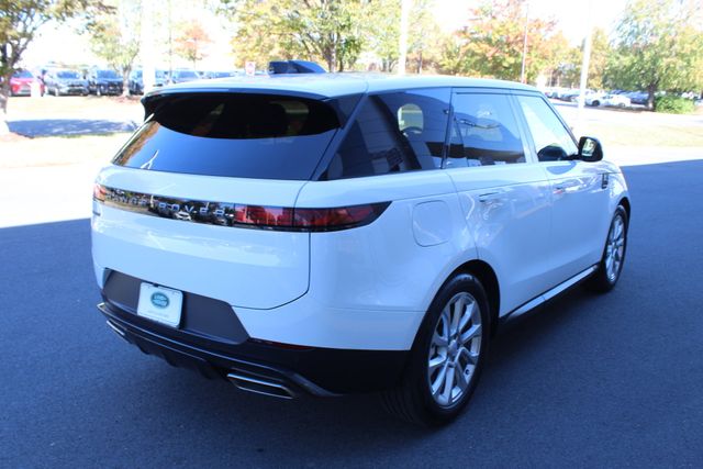 2025 Land Rover Range Rover Sport P360 S photo 2