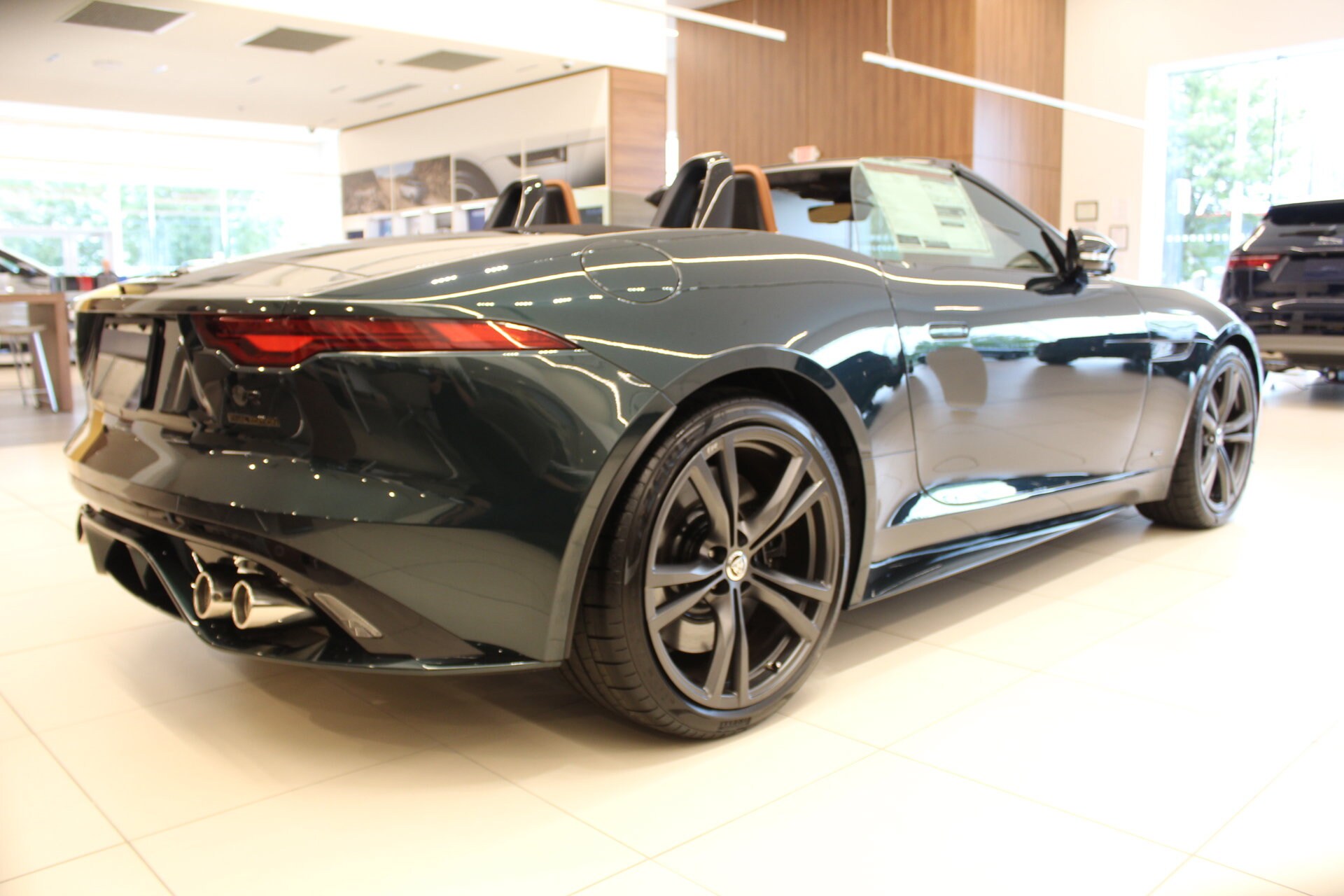 2024 Jaguar F-TYPE P575 R R75 photo 2