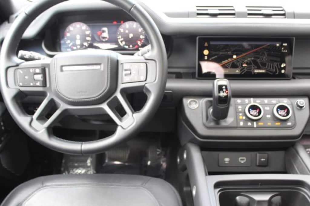 Certified 2024 Land Rover Defender 110 X-Dynamic SE SUV