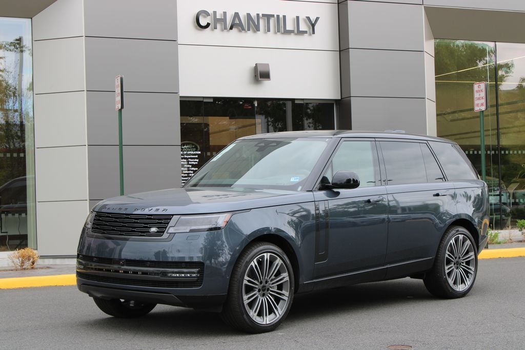 2026 Land Rover Range Rover 4.4 SE LWB 7's photo