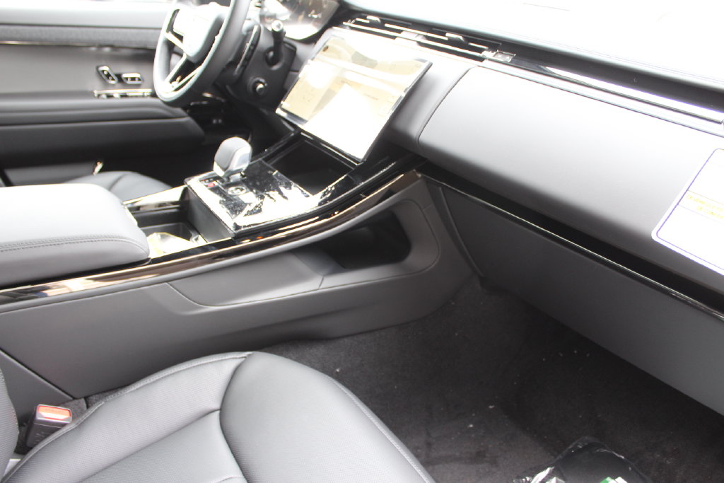 2026 Land Rover Range Rover Sport Dynamic SE - Photo 32