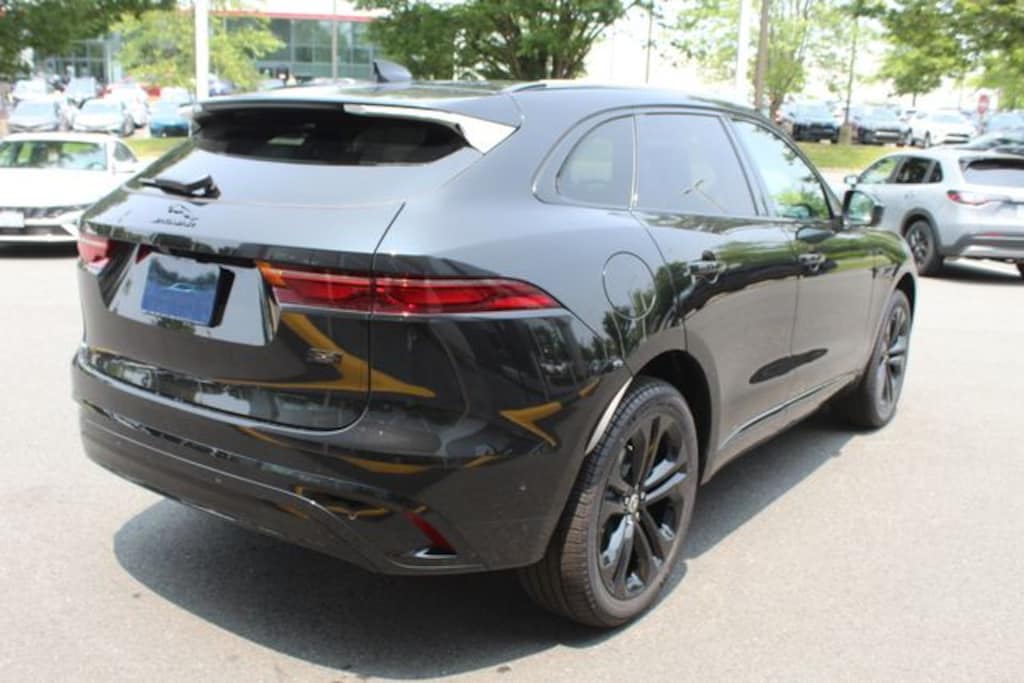 New 2026 Jaguar F-PACE P250 R-Dynamic S SUV
