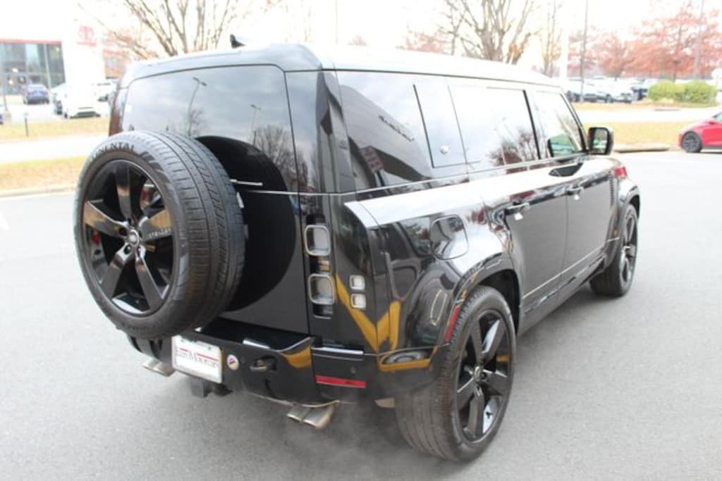 Certified 2024 Land Rover Defender 110 V8 SUV