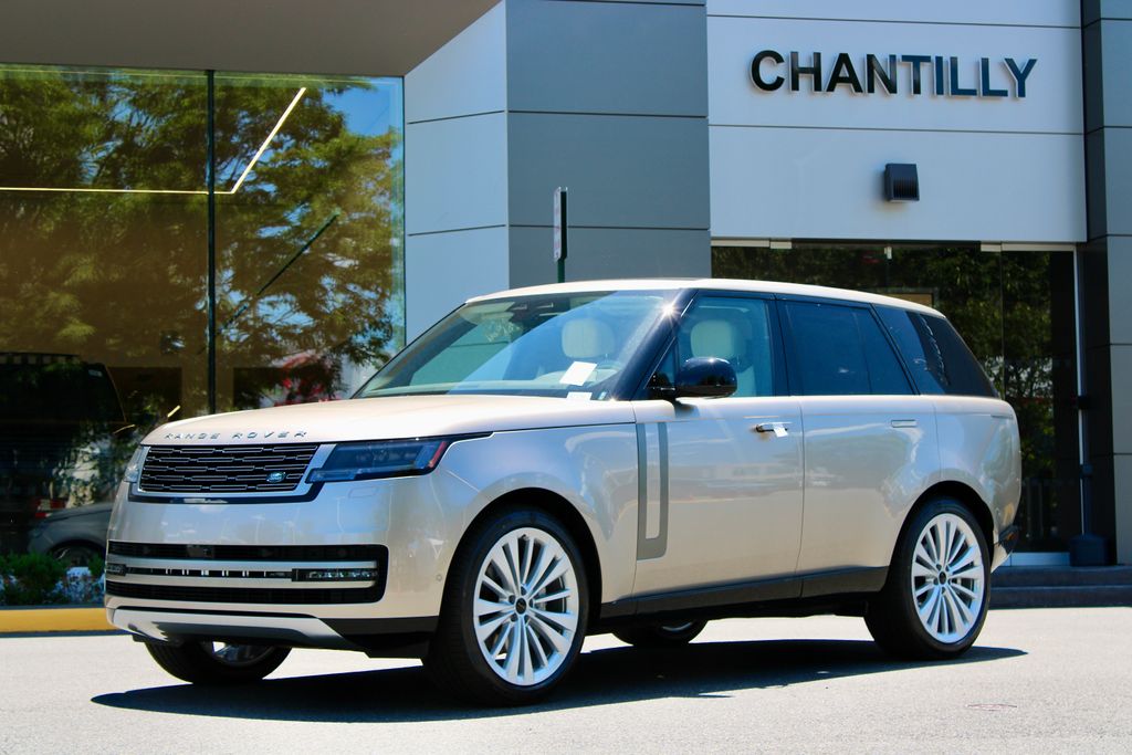 2026 Land Rover Range Rover 3.0 SE SWB's photo