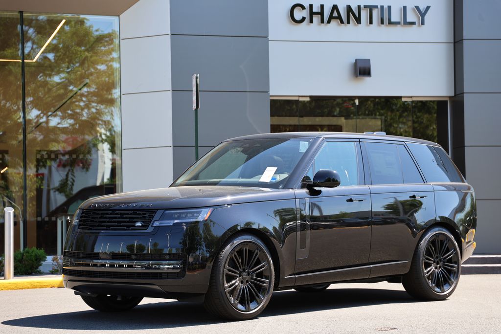 2026 Land Rover Range Rover 3.0 SE SWB's photo