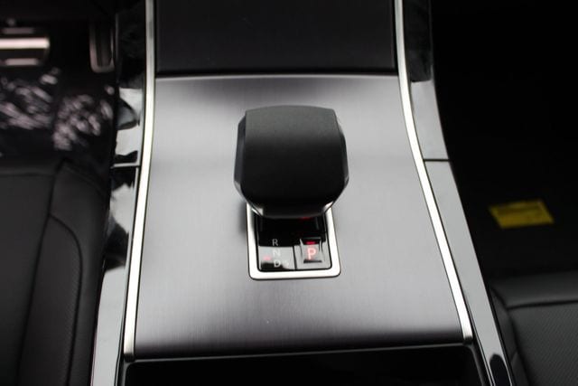 2026 Land Rover Range Rover Velar Dynamic SE - Photo 13