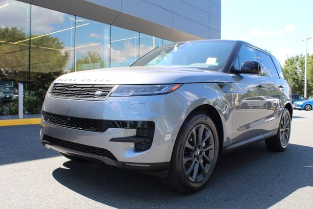 2025 Land Rover Range Rover Sport SE's photo