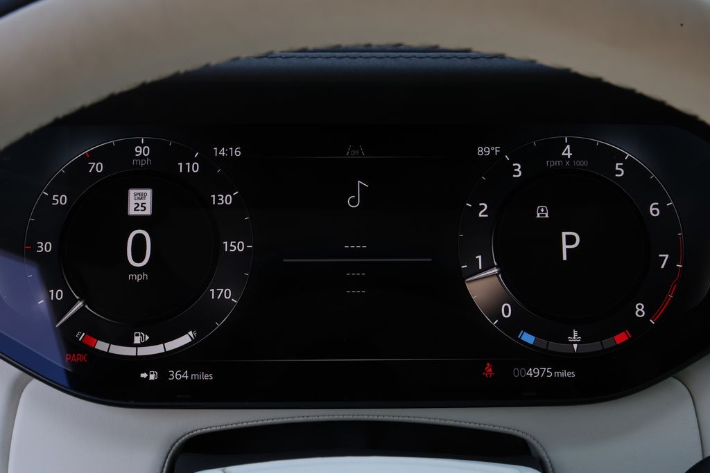 2025 Land Rover Range Rover SE - Photo 20