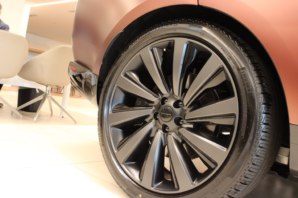 2026 Land Rover Range Rover SV - Photo 25