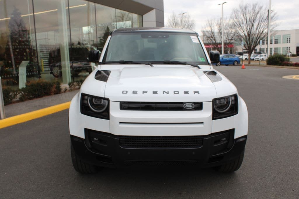 2026 Land Rover Defender X-Dynamic SE - Photo 39