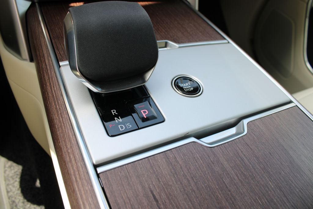 2026 Land Rover Range Rover SE - Photo 22