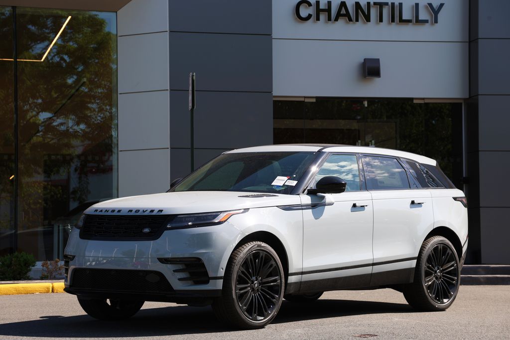 2026 Land Rover Range Rover Velar P400 Dynamic SE's photo