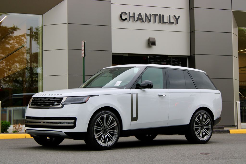 2026 Land Rover Range Rover 4.4 SE SWB's photo
