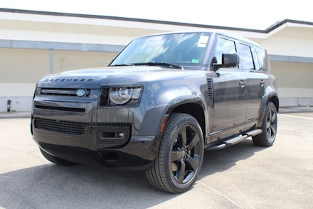 2025 Land Rover Defender 110 V8 SUV