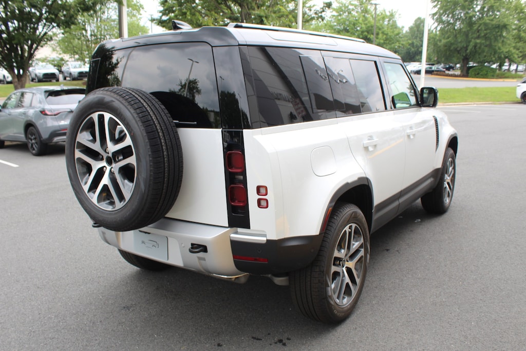 New 2025 Land Rover Defender 110 S 300PS SUV