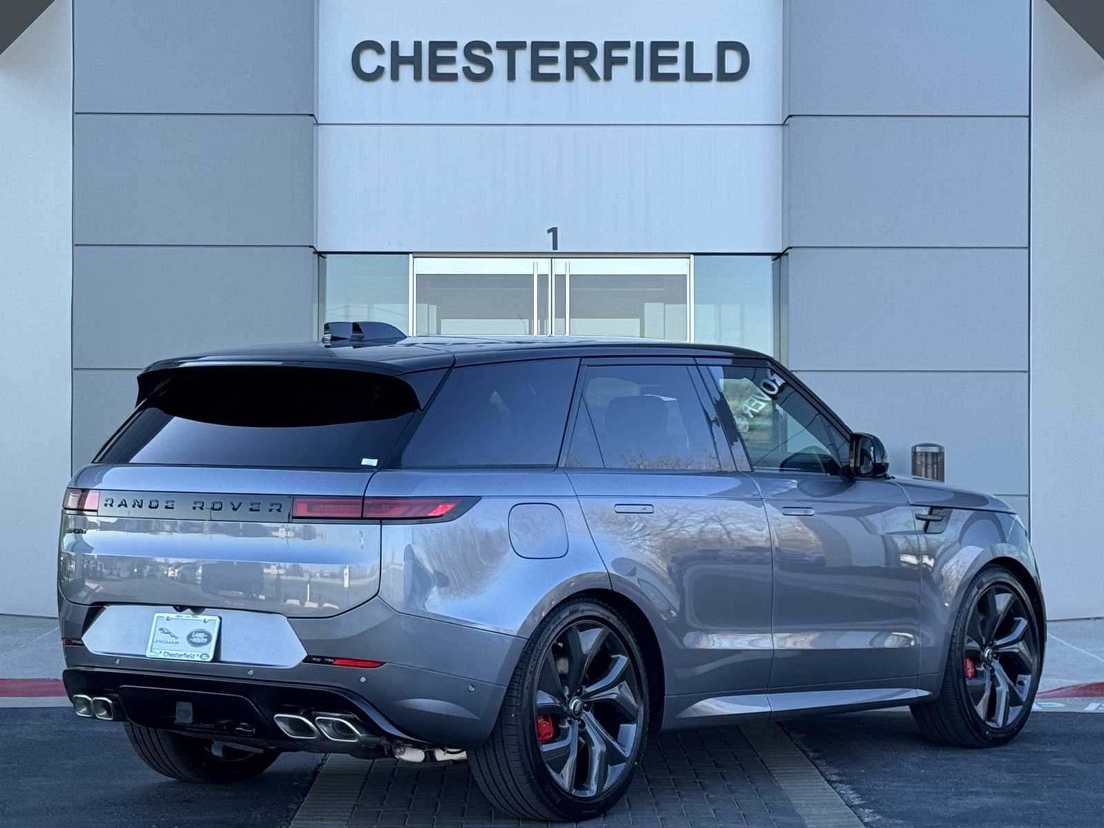 2025 Land Rover Range Rover Sport SE photo 2