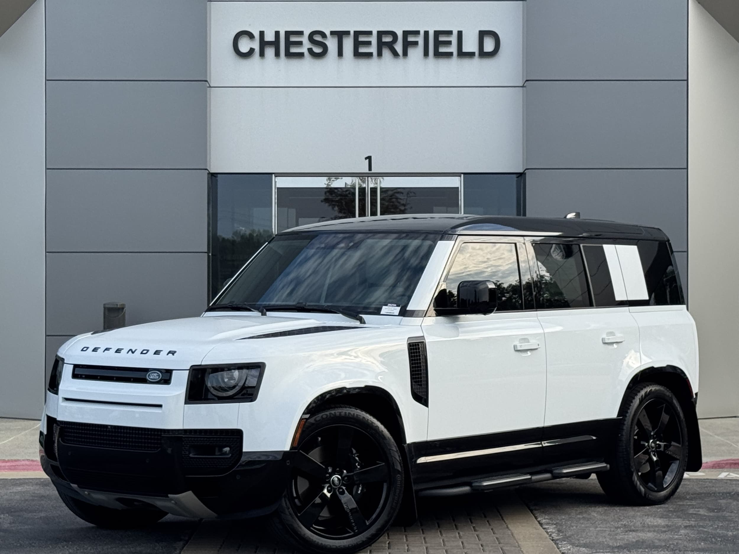 2025 Land Rover Defender