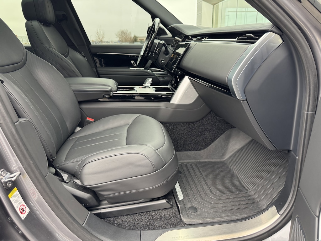 Used 2024 Land Rover Range Rover SE SUV
