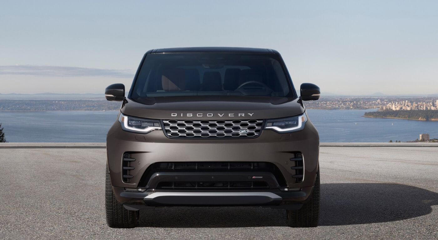 2024 Land Rover Discovery Exterior Head On