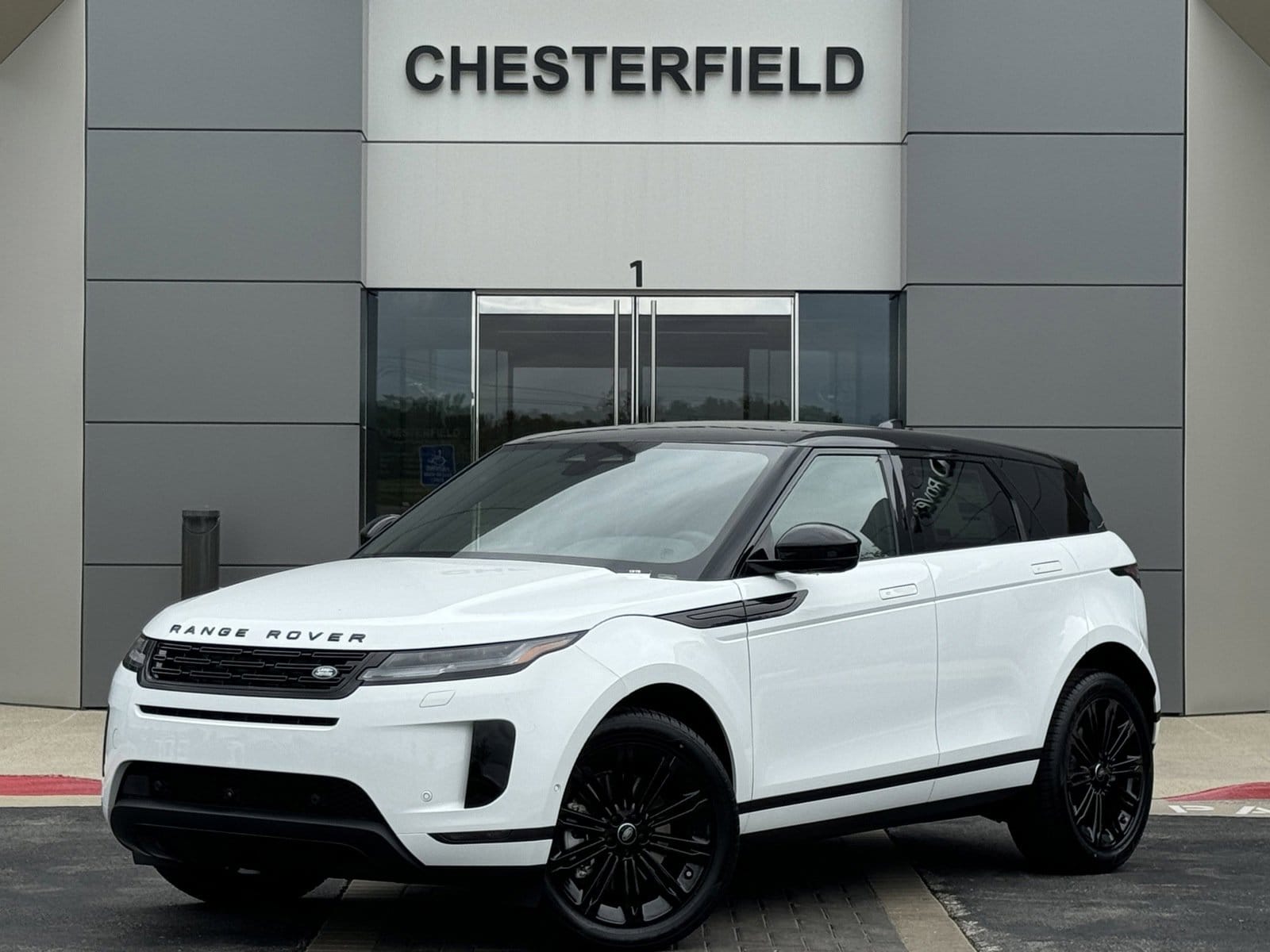 2025 Land Rover Range Rover Evoque