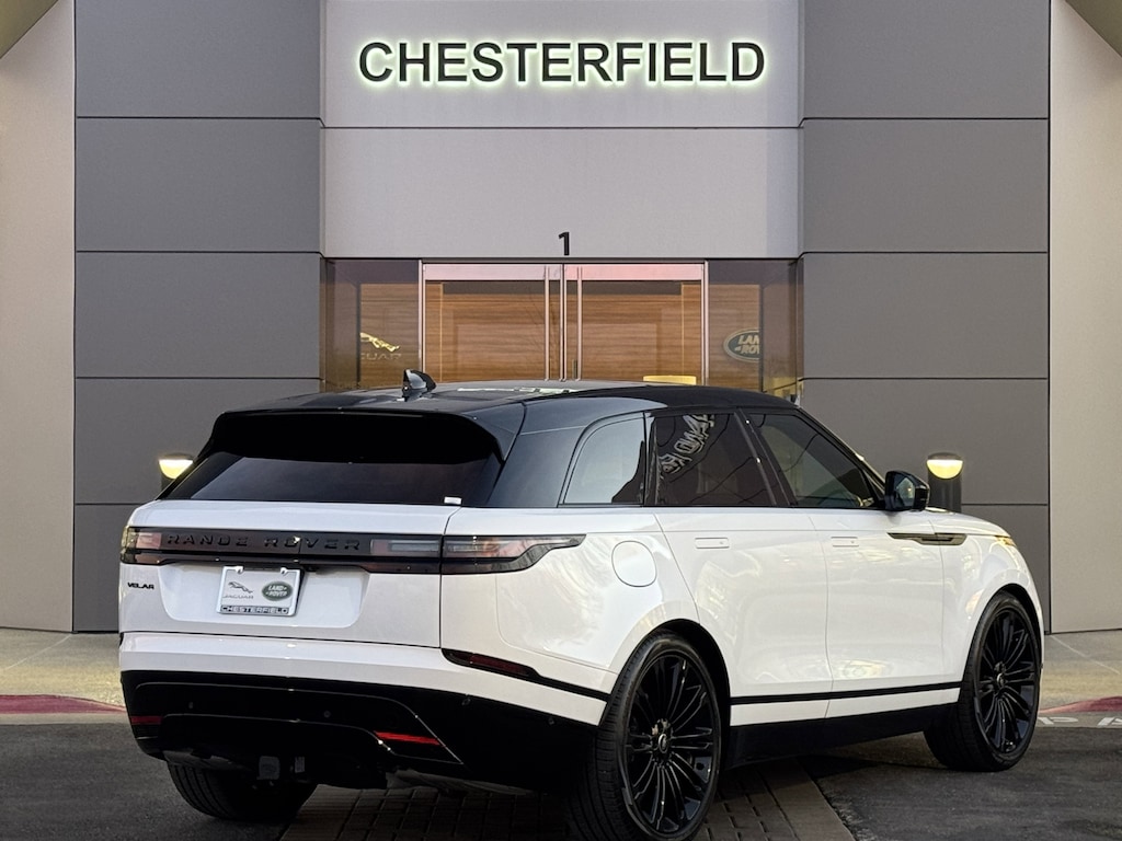 New 2026 Land Rover Range Rover Velar Dynamic SE SUV