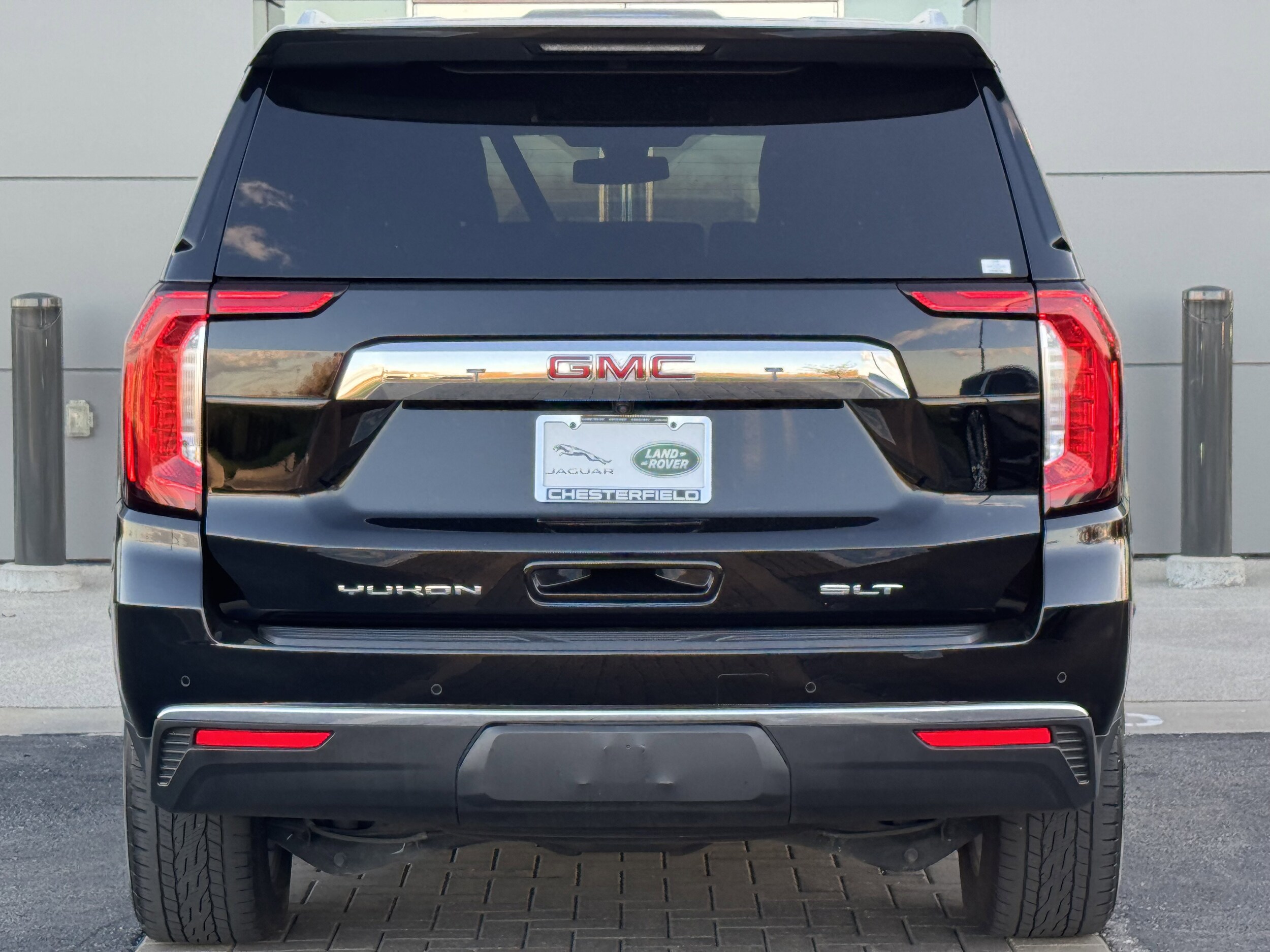 2022 Gmc Yukon SLT photo 2