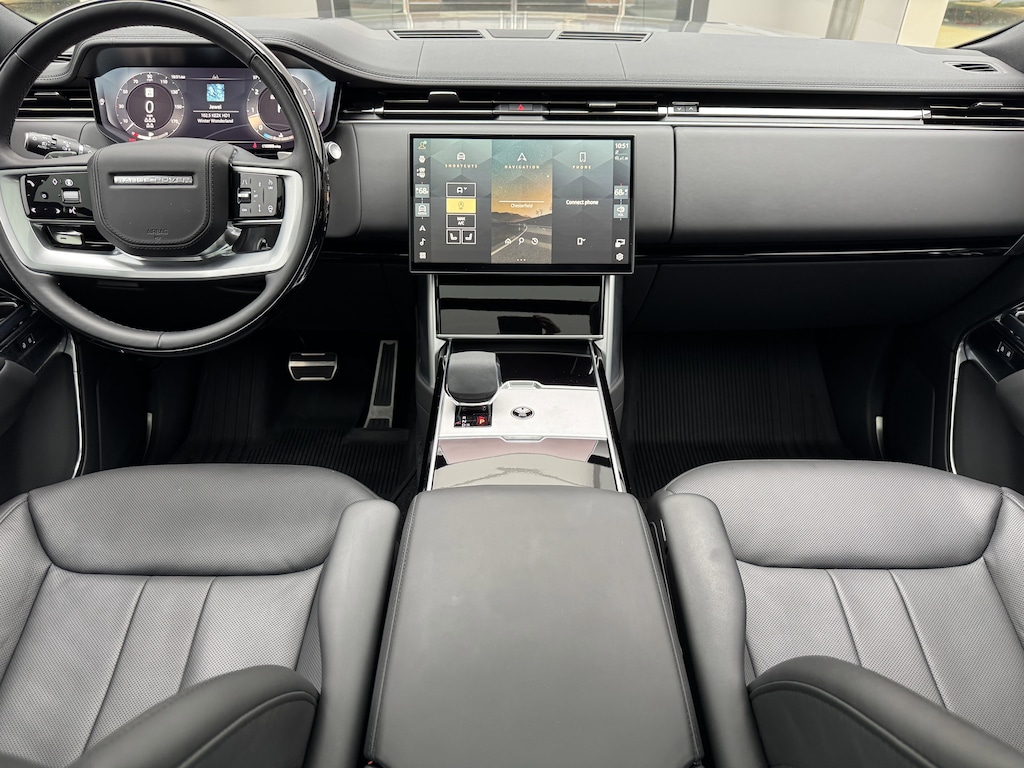Used 2024 Land Rover Range Rover SE SUV