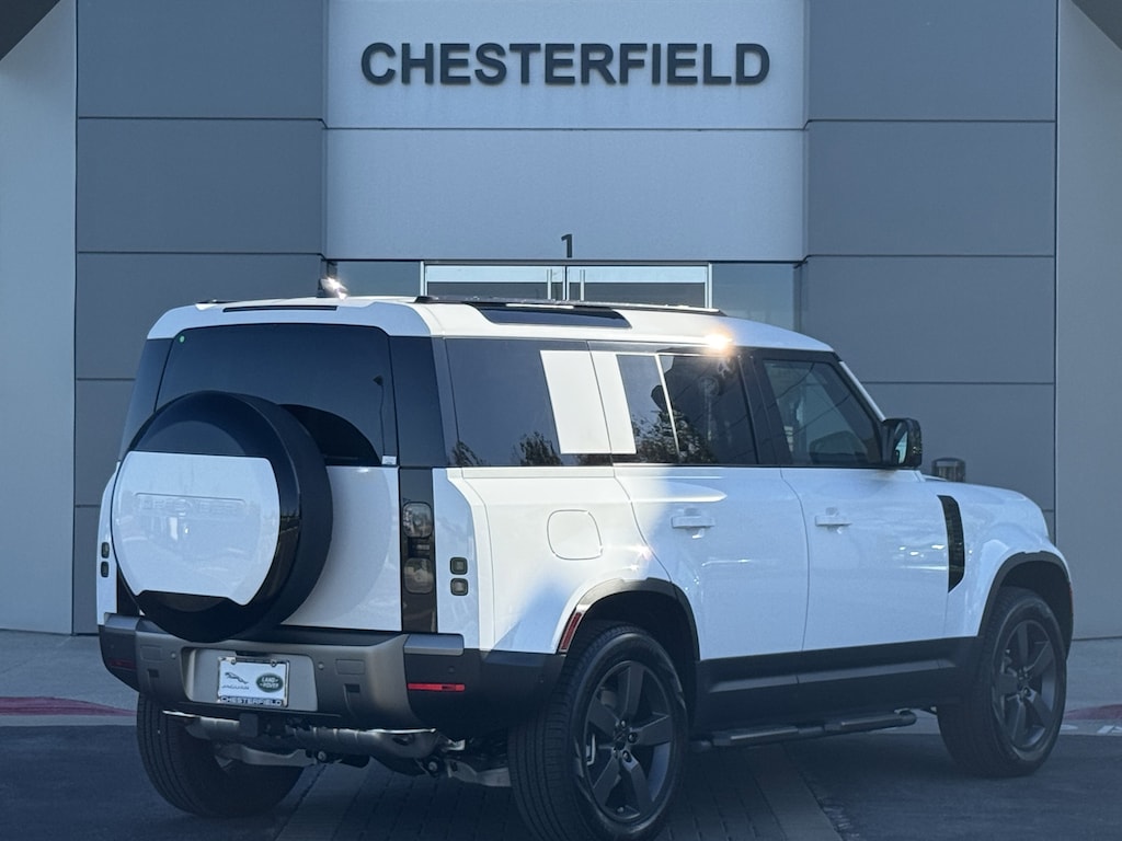 New 2026 Land Rover Defender 110 S 300PS SUV