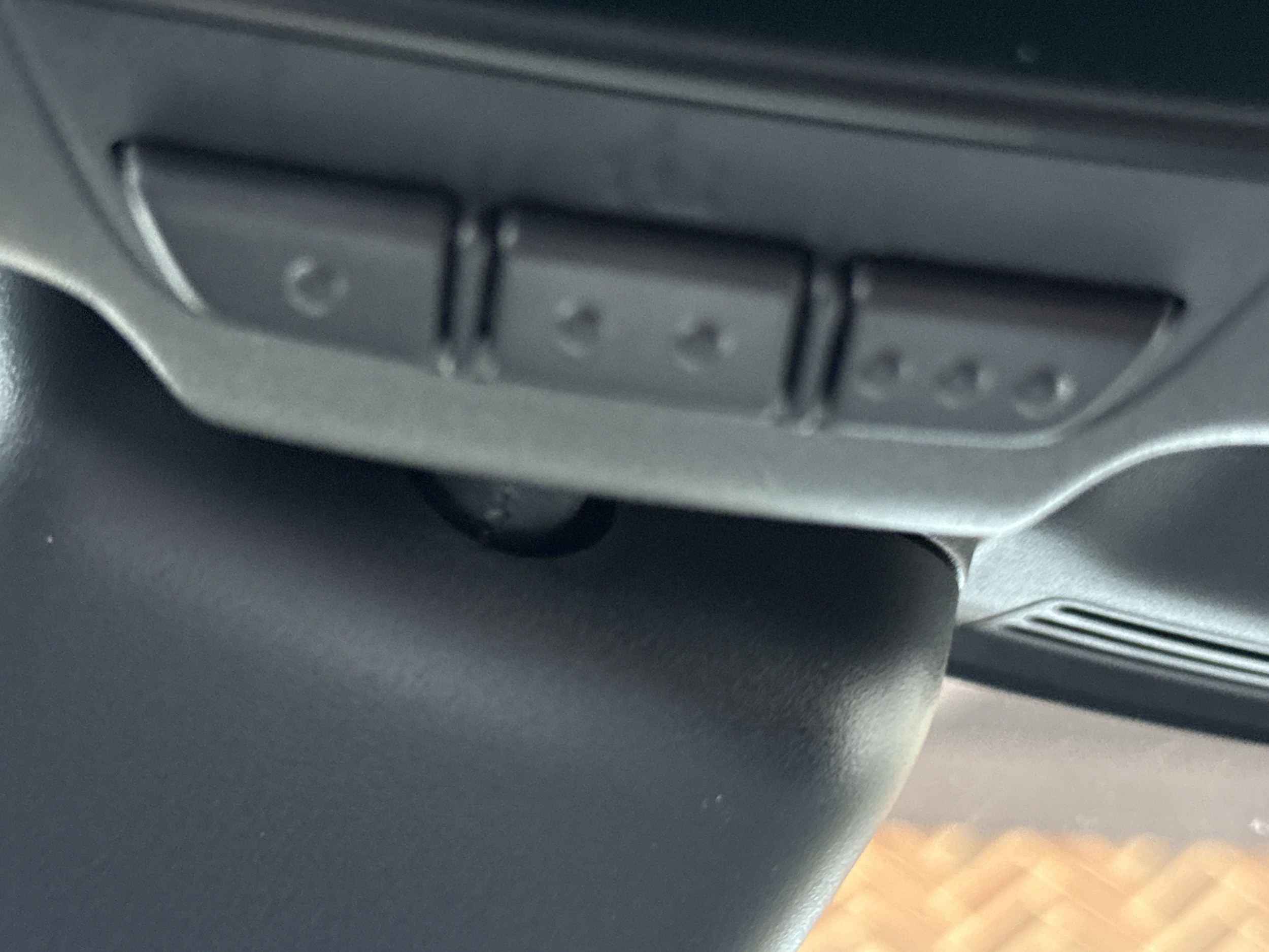 2024 Jaguar XF R-Dynamic SE - Photo 28