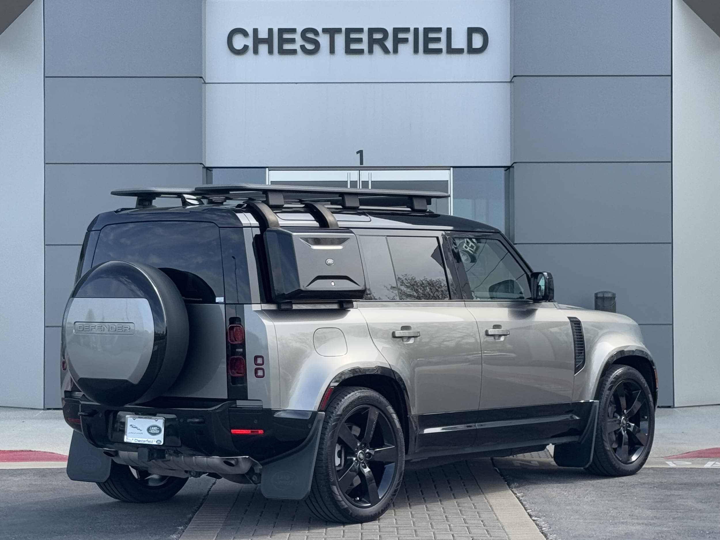 Certified 2024 Land Rover Defender X-Dynamic SE with VIN SALE2EEU2R2288168 for sale in Chesterfield, MO