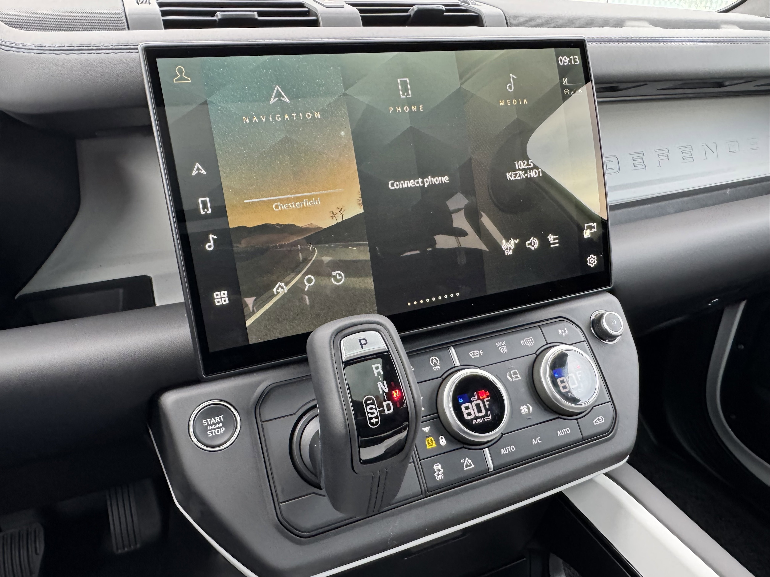 2026 Land Rover Defender X-Dynamic SE - Photo 20