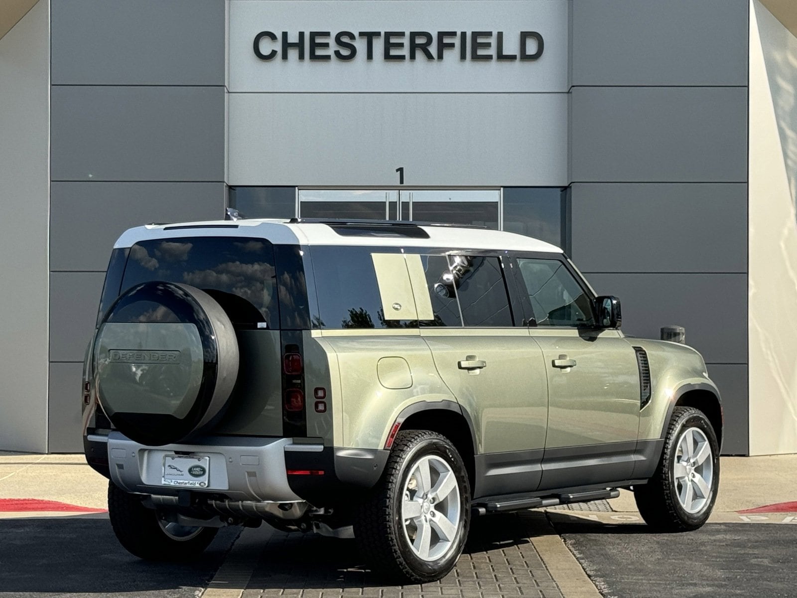 Used 2024 Land Rover Defender S with VIN SALEJ7EX7R2343450 for sale in Chesterfield, MO
