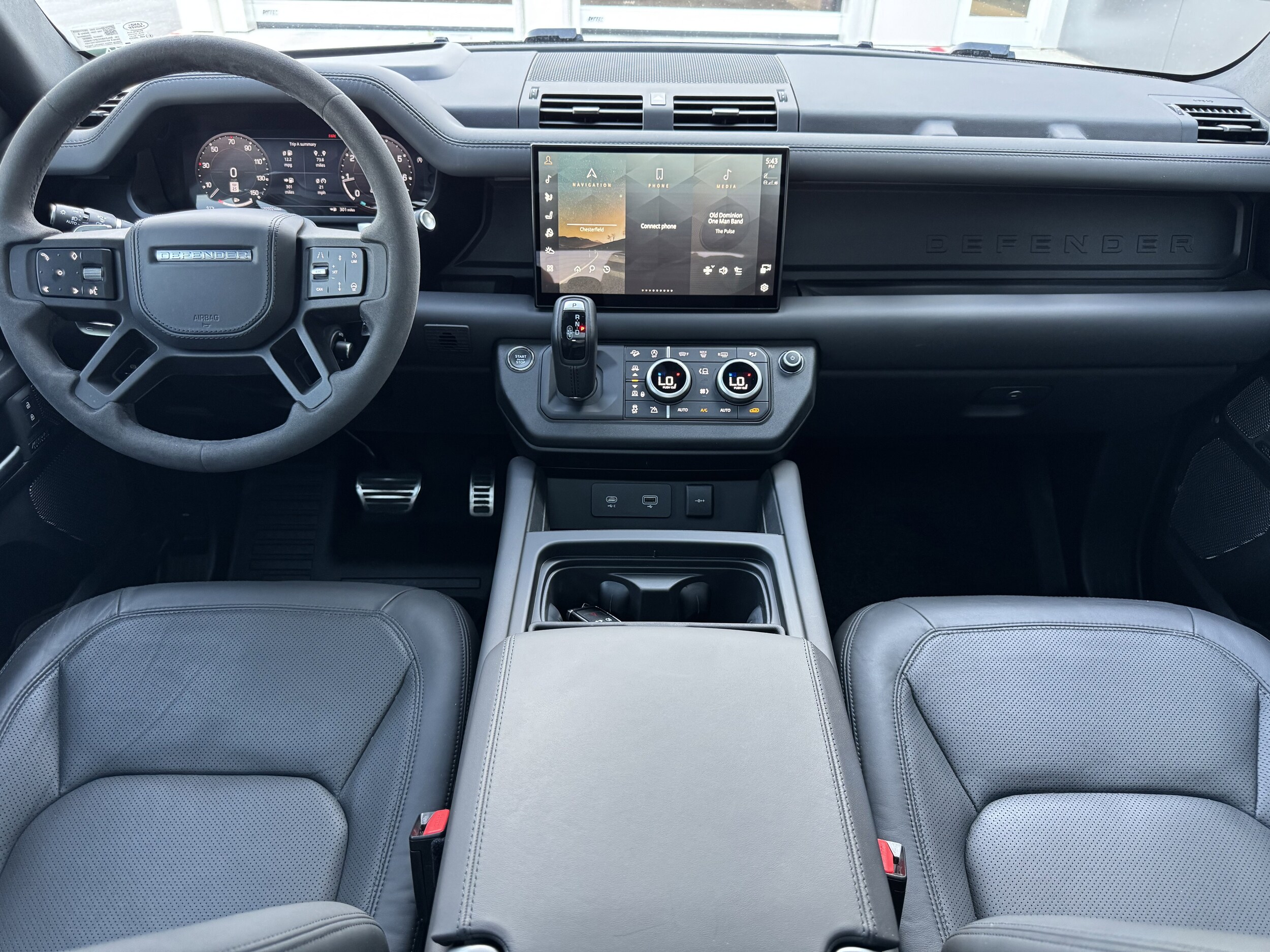 2023 Land Rover Defender 110 V8 110 Carpathian Edition photo 3