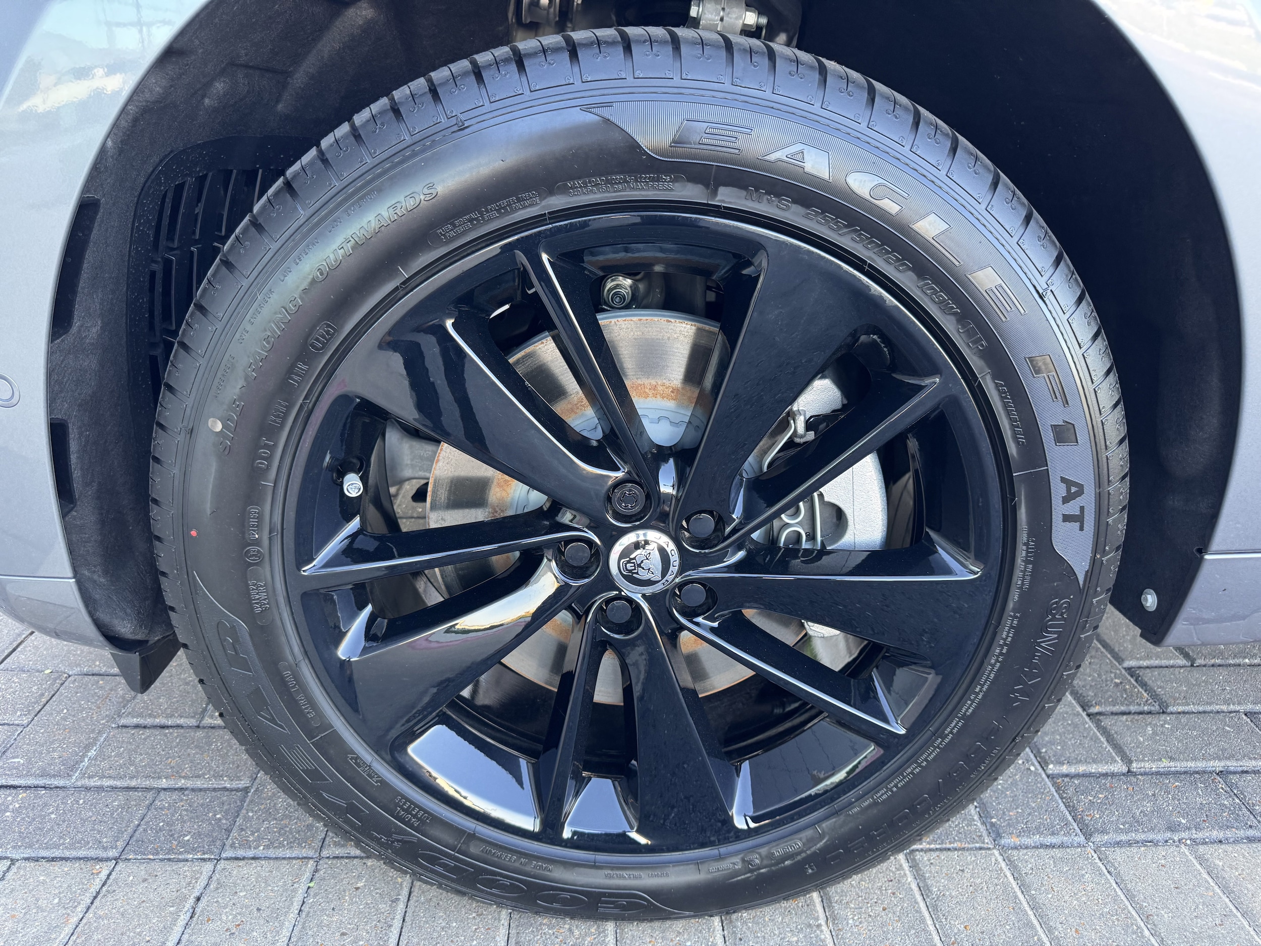2026 Jaguar F-Pace R-Dynamic S - Photo 9