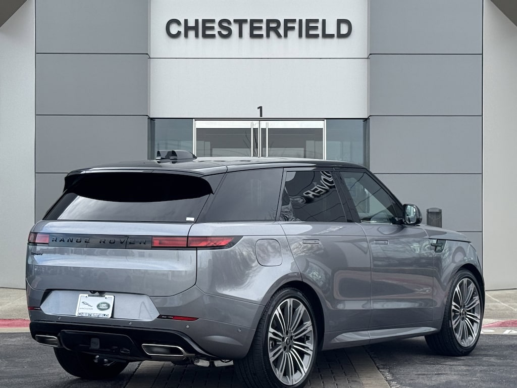 New 2025 Land Rover Range Rover Sport Dynamic SE SUV