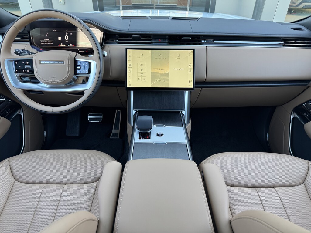 New 2026 Land Rover Range Rover SE 7 Seats 400PS SUV