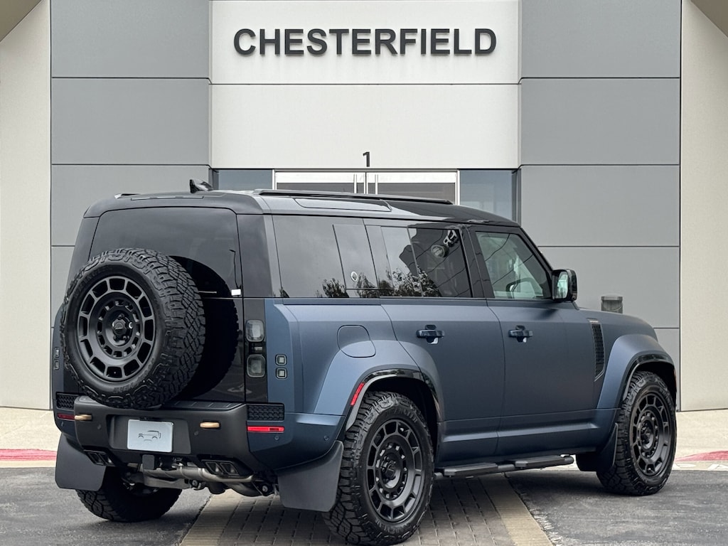 New 2026 Land Rover Defender 110 Octa 635PS SUV