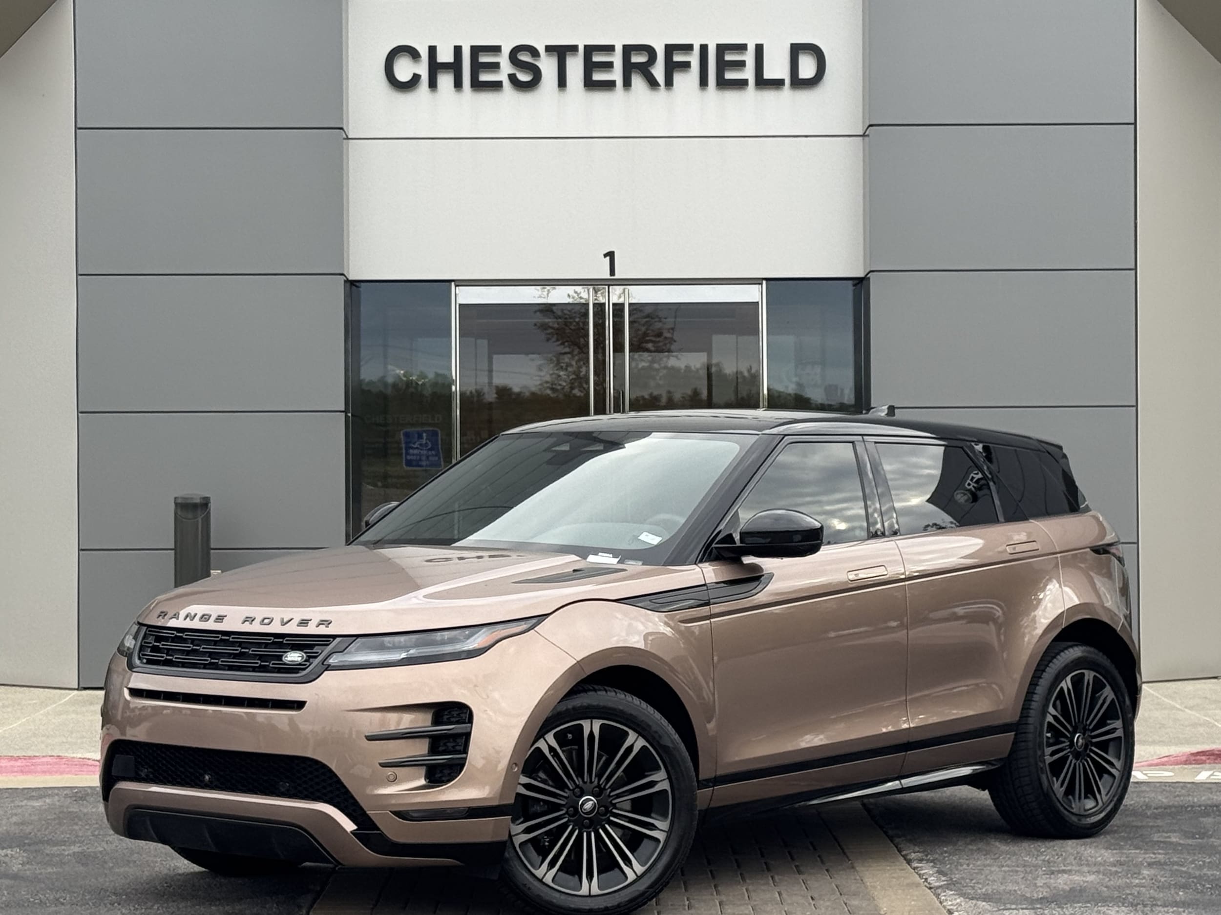 2026 Land Rover Range Rover Evoque