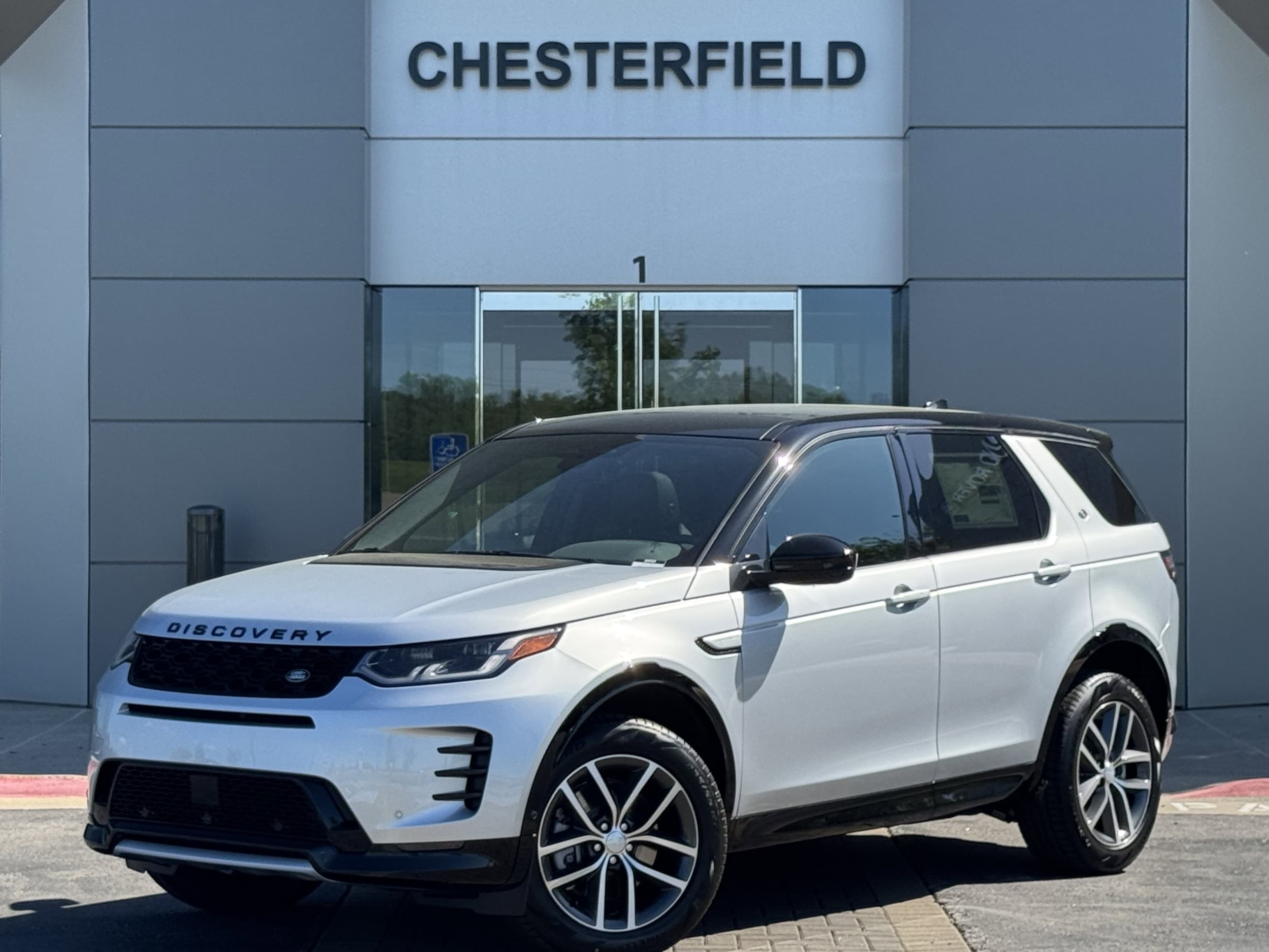 2026 Land Rover Discovery Sport Landmark