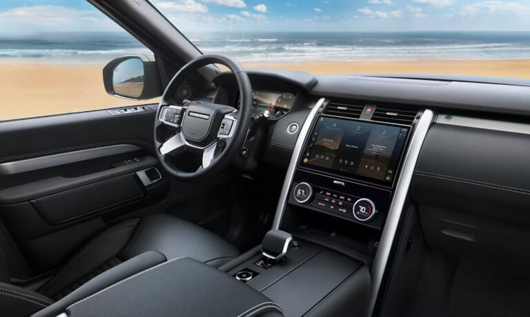 2026 Land Rover Discovery interior dashboard