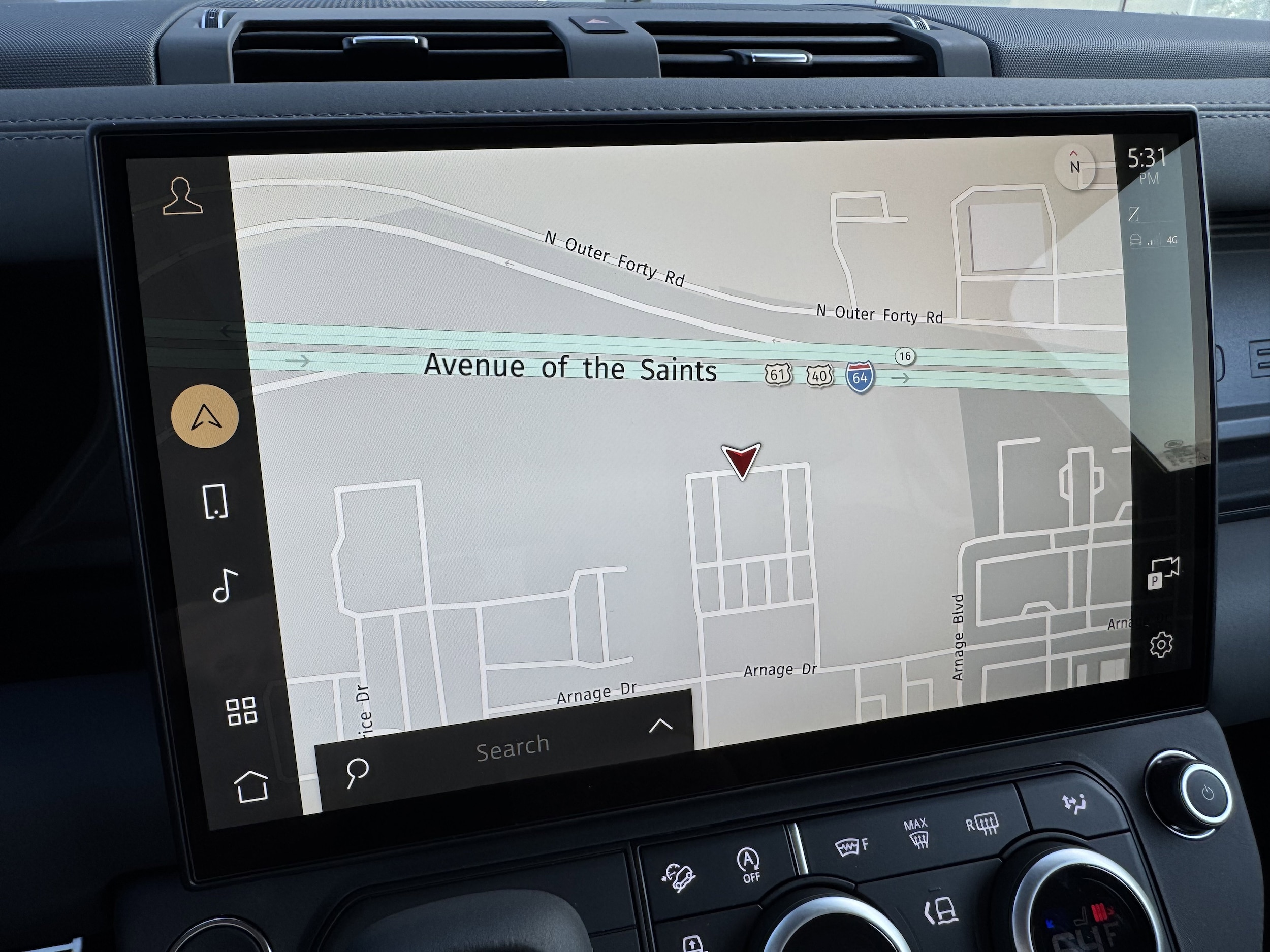 2026 Land Rover Defender V8 - Photo 21