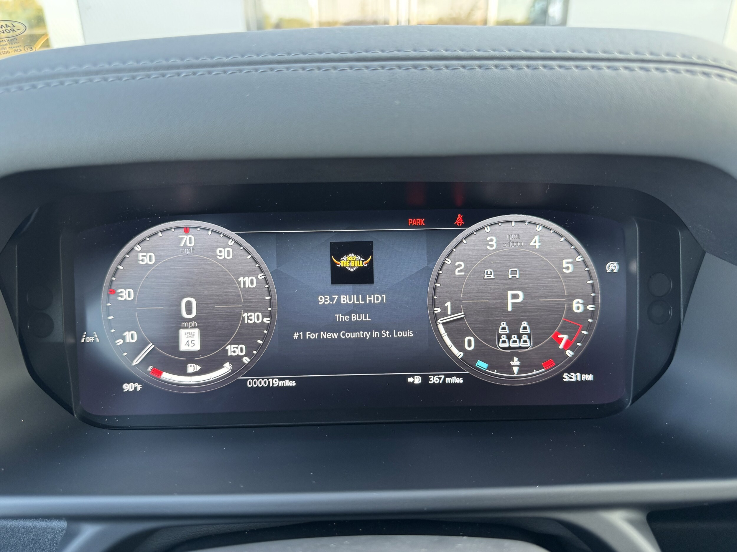 2026 Land Rover Defender V8 - Photo 19