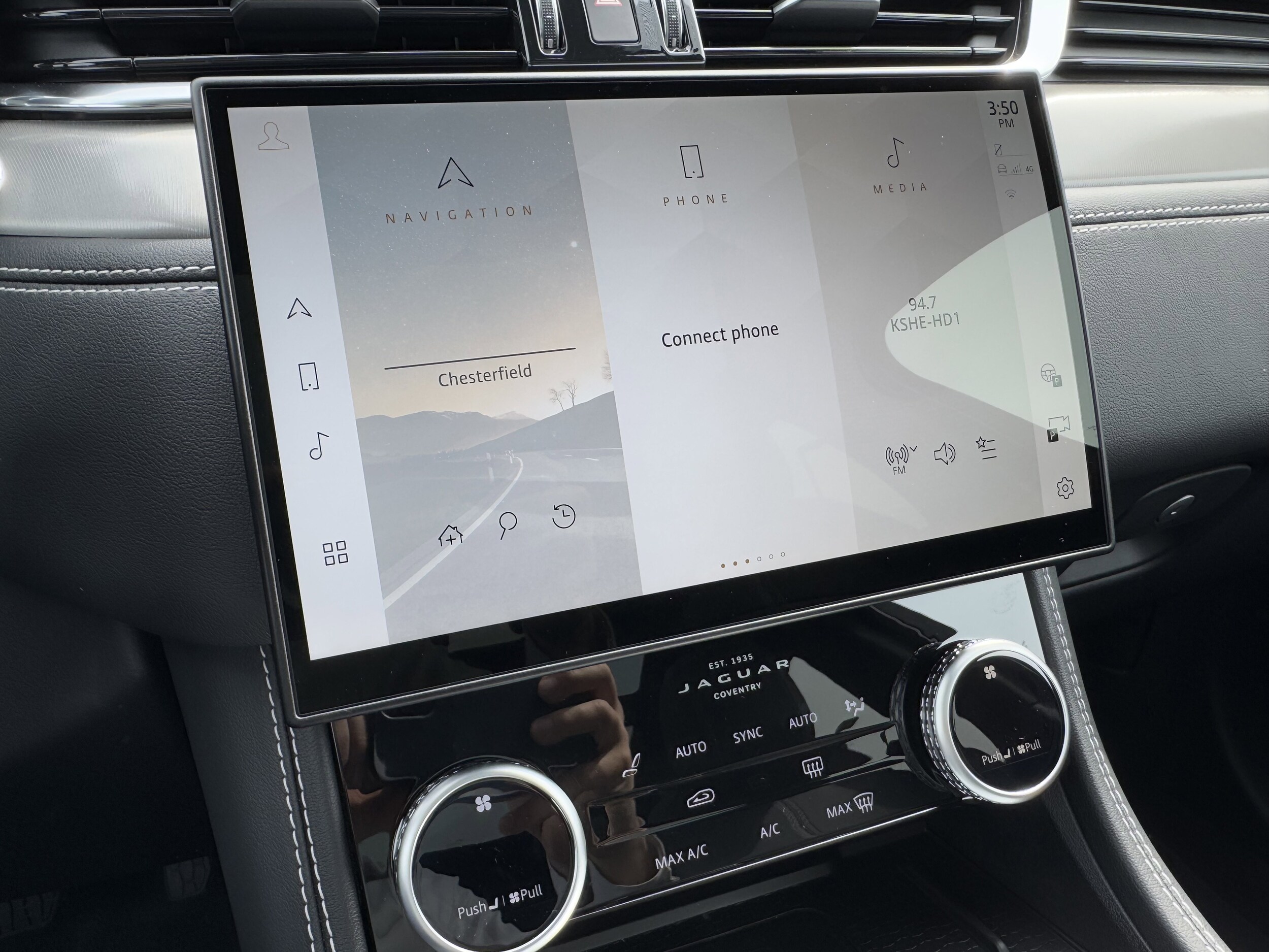 2026 Jaguar F-Pace R-Dynamic S - Photo 20
