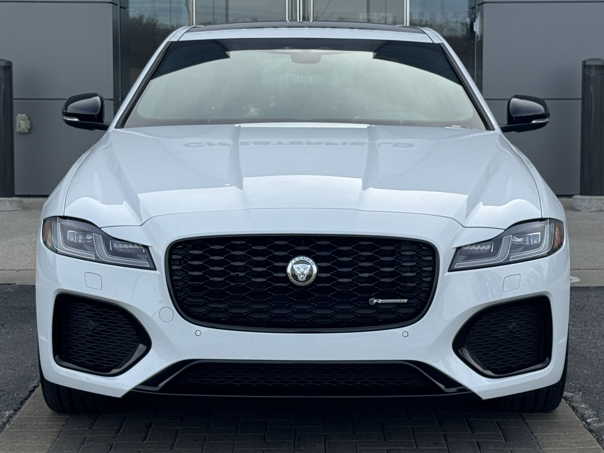 2024 Jaguar XF R-Dynamic SE - Photo 8