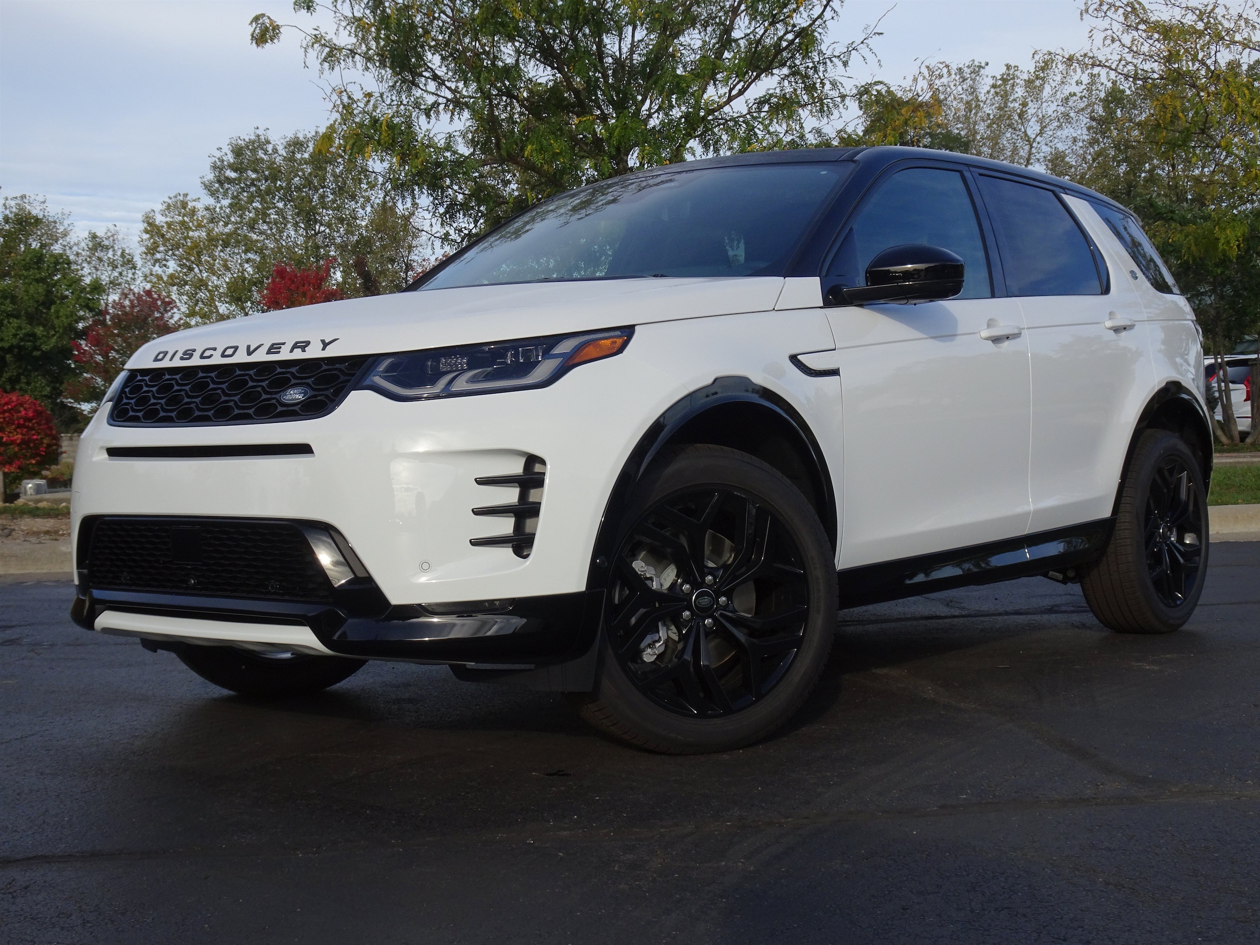2026 Land Rover Discovery Sport Landmark