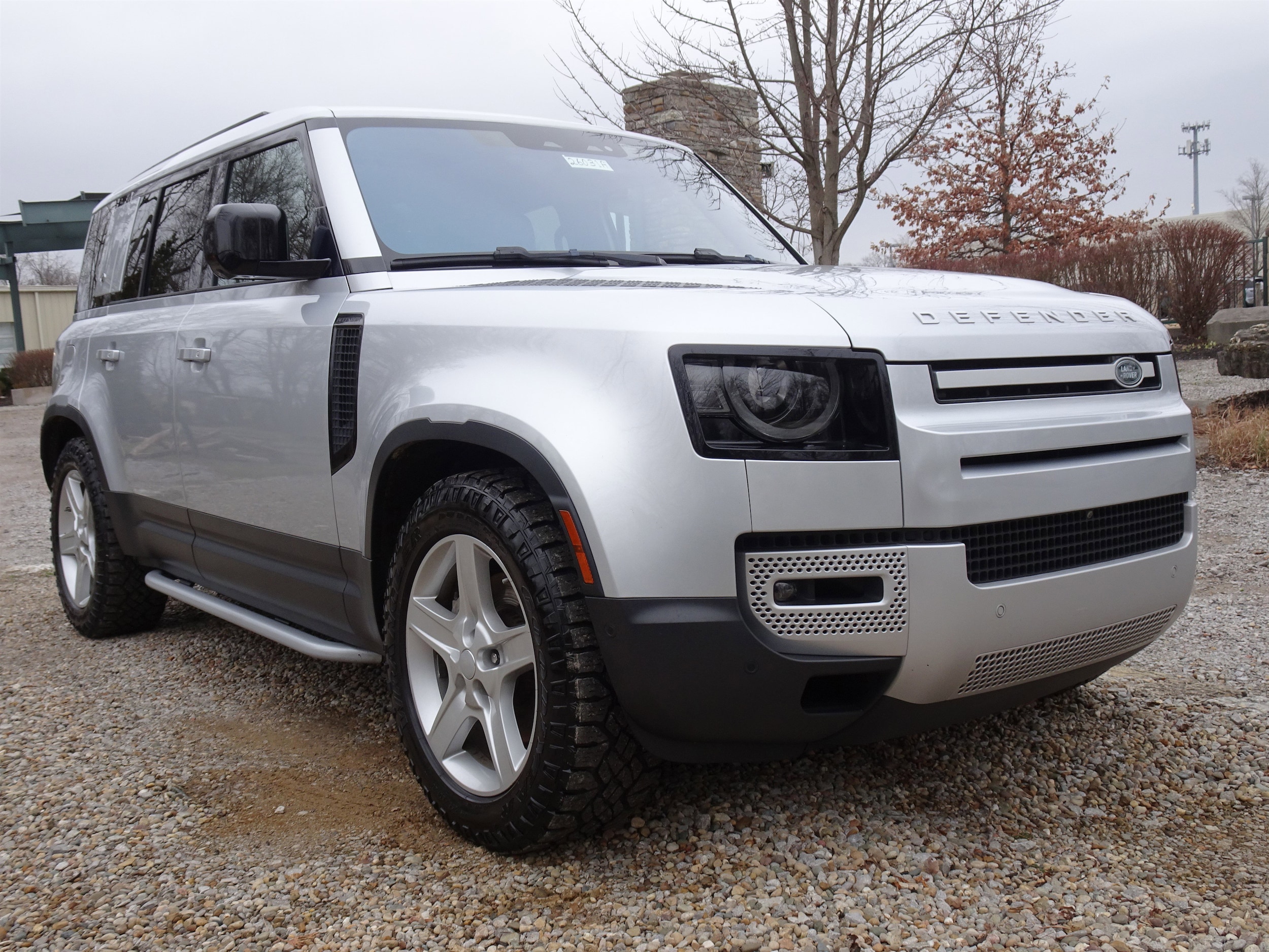 2020 Land Rover Defender SE - Photo 12