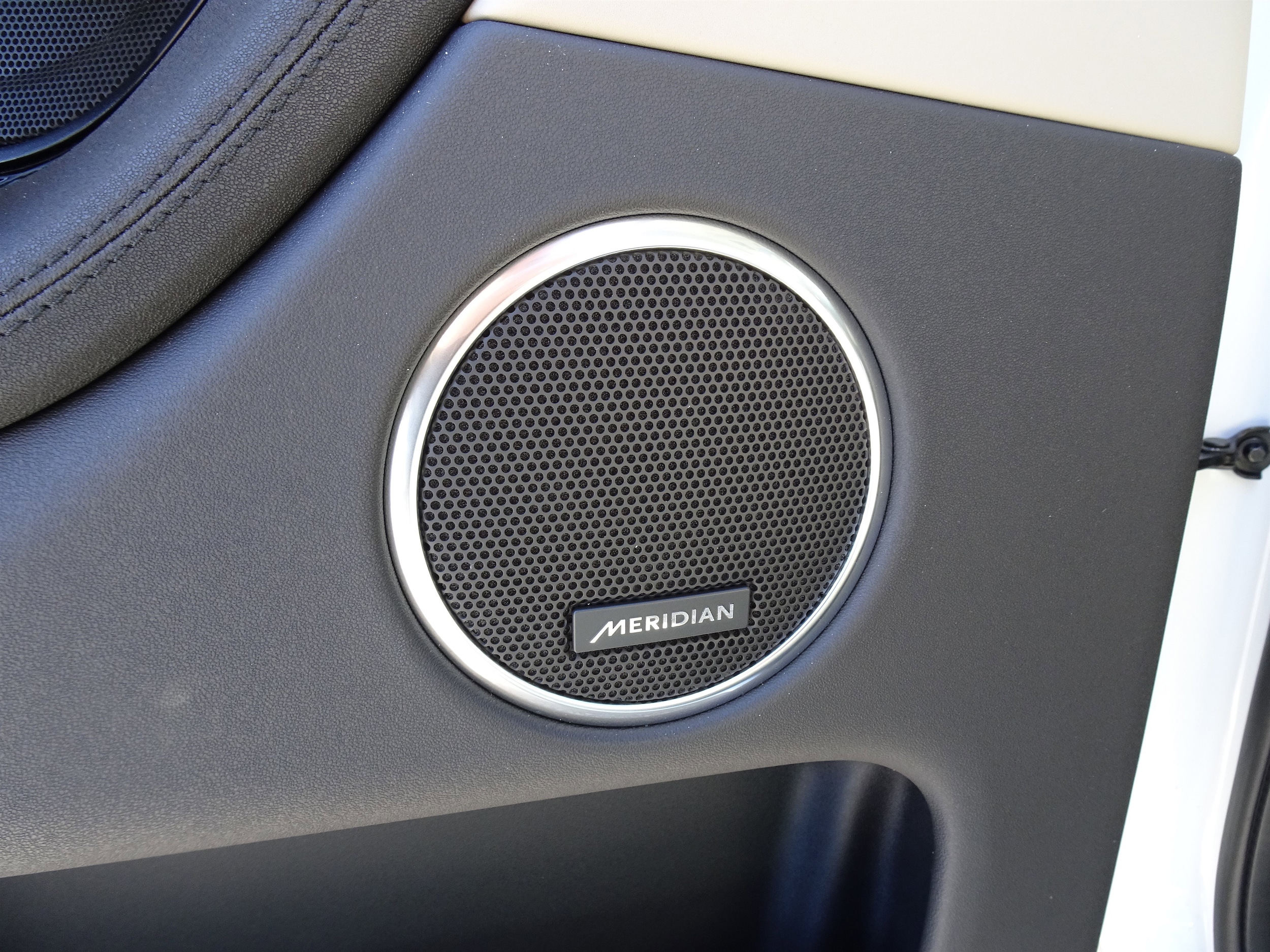 2025 Land Rover Discovery Sport S - Photo 17