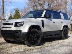 2026 Land Rover Defender 130 X-Dynamic SE SUV