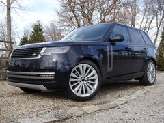 2026 Land Rover Range Rover SE SUV