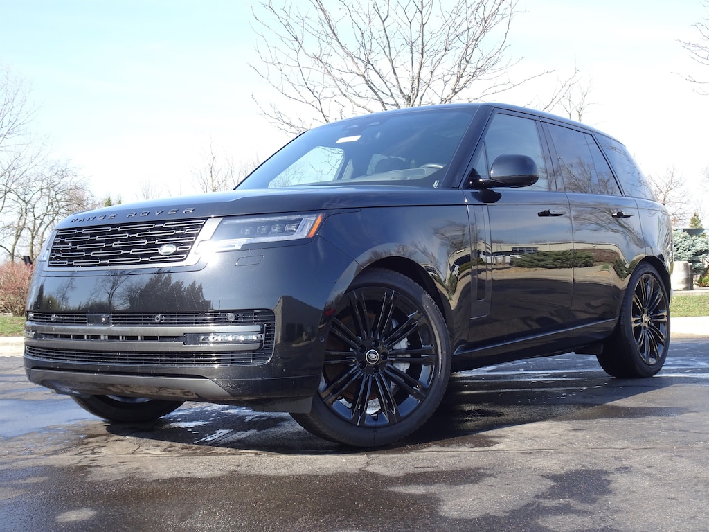 Certified 2025 Land Rover Range Rover P530 SE SUV